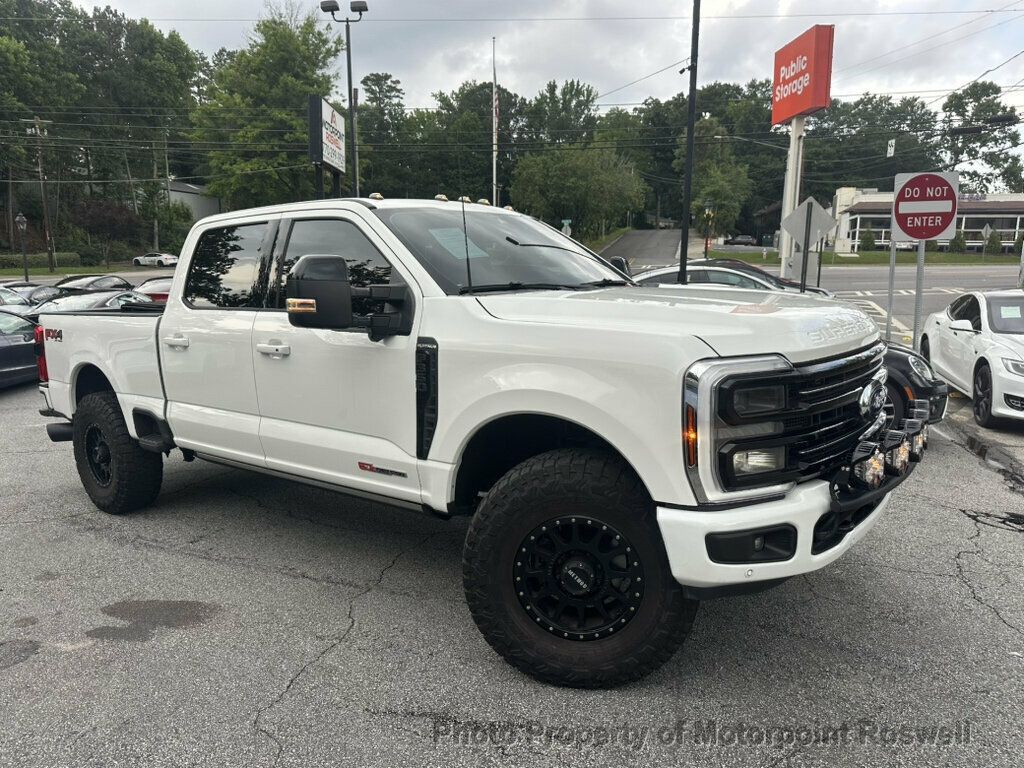 Ford Super Duty F-350 SRW Platinum 4WD Crew Cab 6.75' Box photo 7