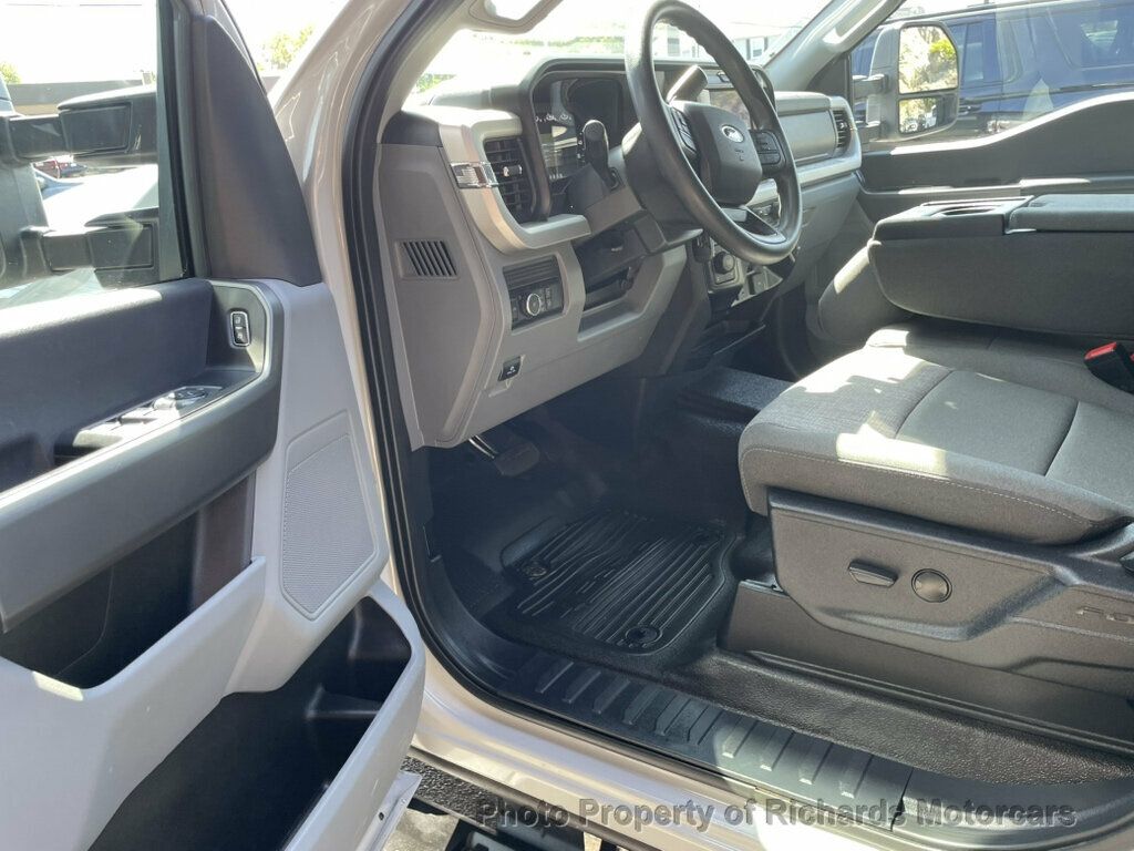 2025 Ford Super Duty F-350 SRW XLT 4WD Crew Cab 6.75' Box - 23079904 - 10