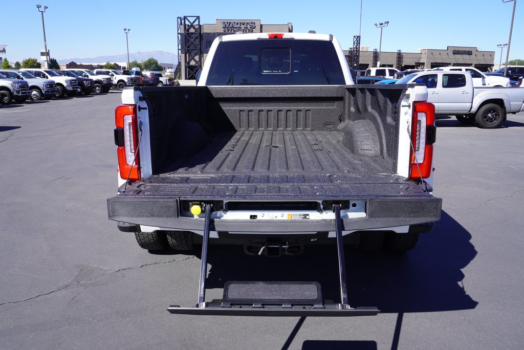 2025 Ford SUPER DUTY F-450 PLATINUM - 22889351 - 10