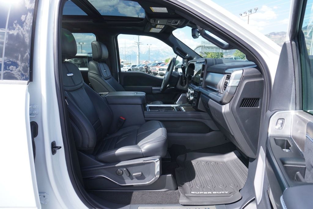 2025 Ford SUPER DUTY F-450 PLATINUM - 22889351 - 25