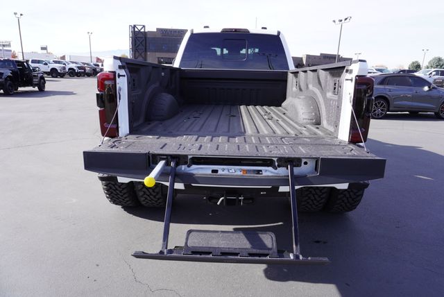 2025 Ford SUPER DUTY F-450 PLATINUM  - 22944730 - 10