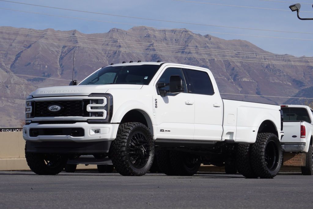2025 Ford SUPER DUTY F-450 PLATINUM  - 22944730 - 1