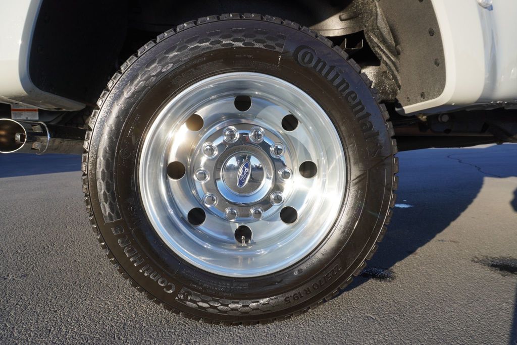 2025 Ford SUPER DUTY F-450 PLATINUM - 22965380 - 17