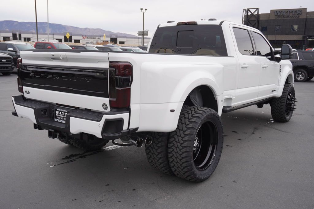 2025 Ford SUPER DUTY F-450 PLATINUM - 22965581 - 13