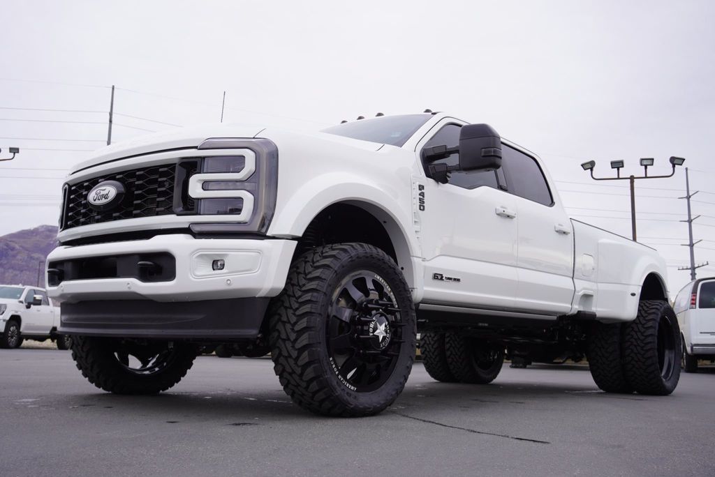 2025 Ford SUPER DUTY F-450 PLATINUM - 22965581 - 5