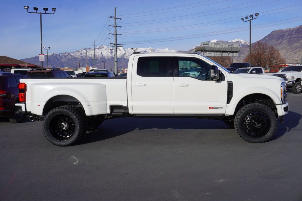 2025 Ford SUPER DUTY F-450 PLATINUM - 22977787 - 13