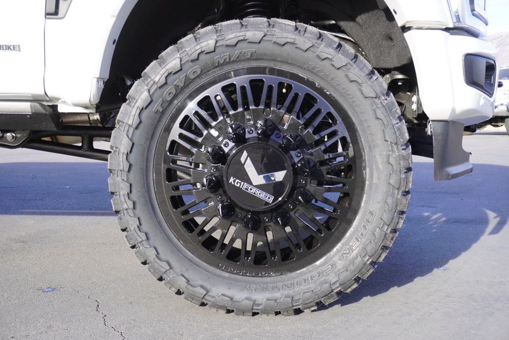 2025 Ford SUPER DUTY F-450 PLATINUM - 22977787 - 16