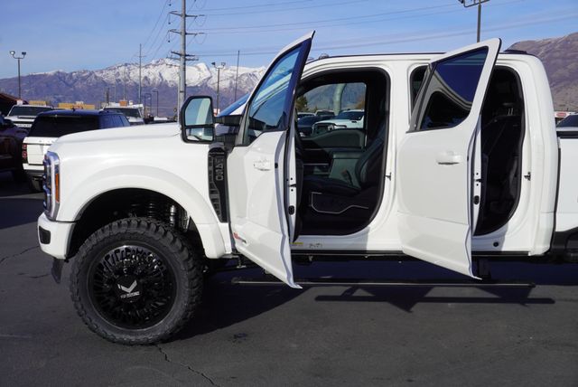 2025 Ford SUPER DUTY F-450 PLATINUM - 22977787 - 26