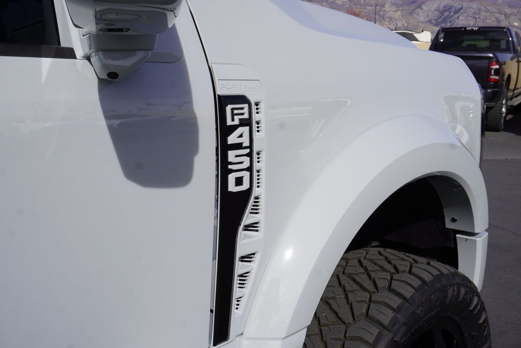 2025 Ford SUPER DUTY F-450 PLATINUM - 22997731 - 20