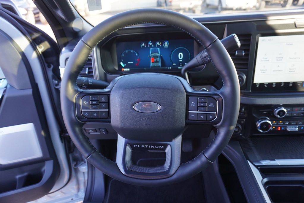 2025 Ford SUPER DUTY F-450 PLATINUM - 22997731 - 32