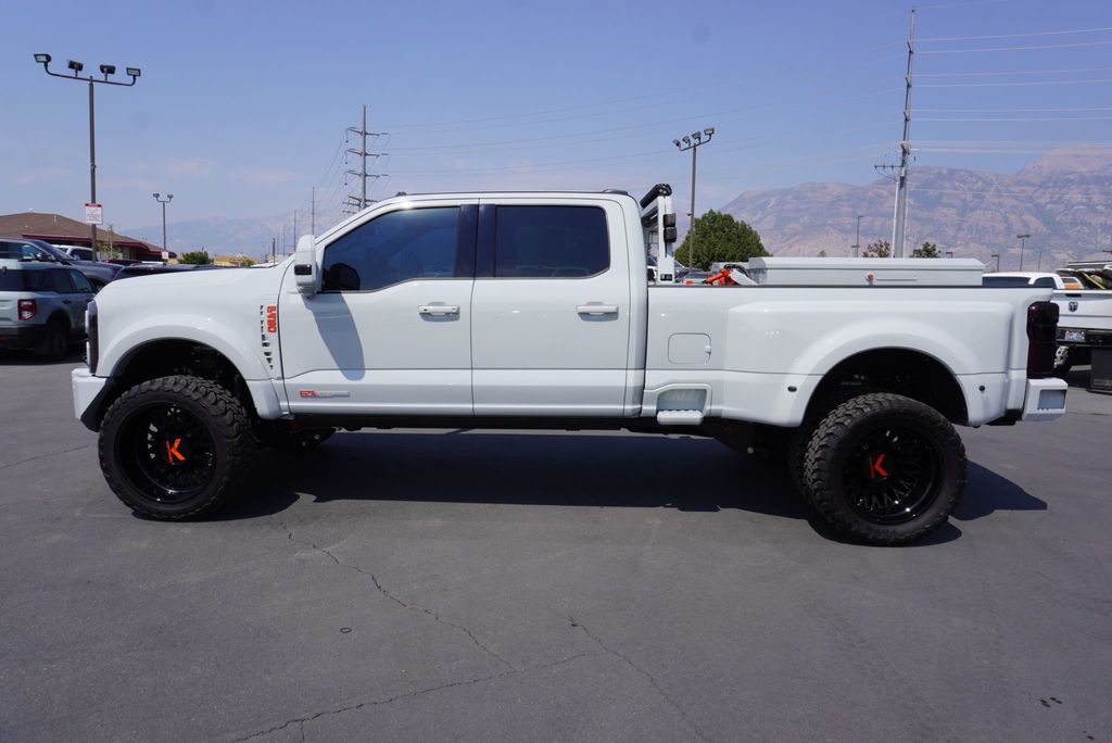 2025 Ford SUPER DUTY F-450 PLATINUM - 23063251 - 8