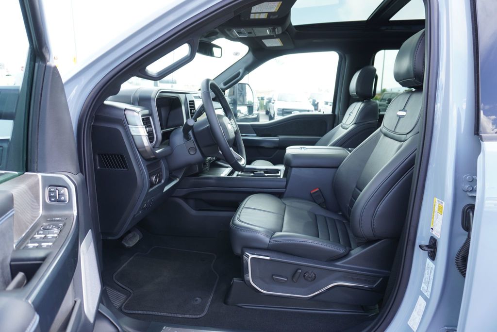 2025 Ford SUPER DUTY F-450 PLATINUM FX4 - 22944717 - 25