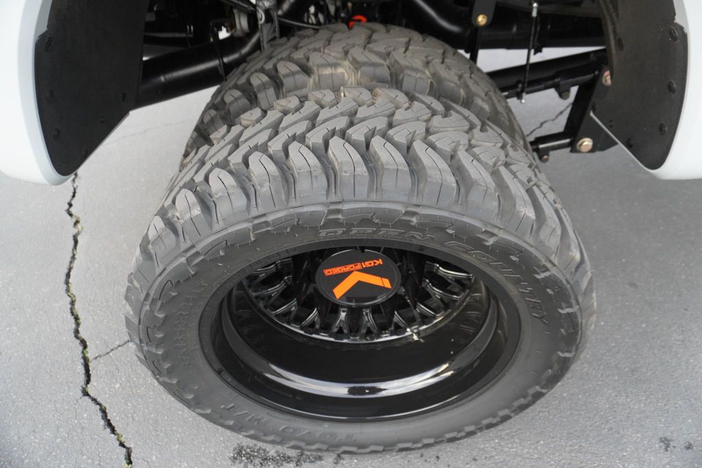 2025 Ford SUPER DUTY F-450 SEMA PLATINUM - 22945979 - 17