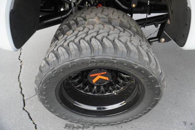 2025 Ford SUPER DUTY F-450 SEMA PLATINUM - 22945979 - 17