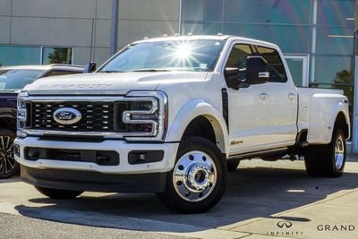 2025 Ford Super Duty F-450 DRW