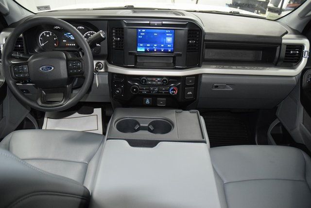 2025 Ford Super Duty F-550 DRW F550 CREW 4X4 * POWERSTROKE * NEW 12' LANDSCAPE DUMP - 22923524 - 19