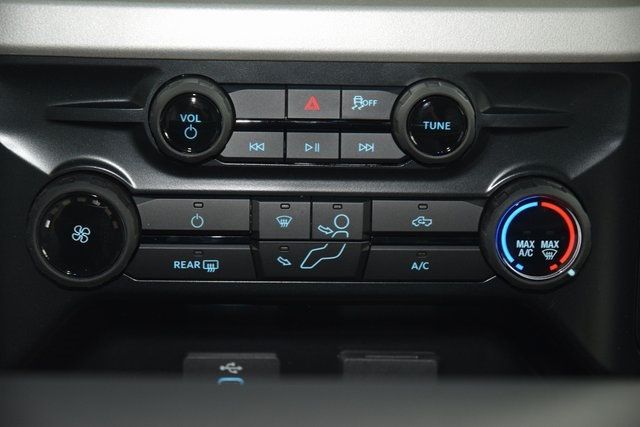 2025 Ford Super Duty F-550 DRW F550 CREW 4X4 * POWERSTROKE * NEW 12' LANDSCAPE DUMP - 22923524 - 21