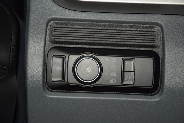 2025 Ford Super Duty F-550 DRW F550 CREW 4X4 * POWERSTROKE * NEW 12' LANDSCAPE DUMP - 22923524 - 23