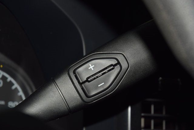 2025 Ford Super Duty F-550 DRW F550 CREW 4X4 * POWERSTROKE * NEW 12' LANDSCAPE DUMP - 22923524 - 27