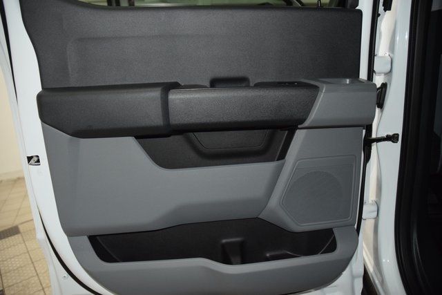 2025 Ford Super Duty F-550 DRW F550 CREW 4X4 * POWERSTROKE * NEW 12' LANDSCAPE DUMP - 22923524 - 31