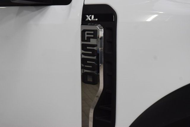 2025 Ford Super Duty F-550 DRW F550 CREW 4X4 * POWERSTROKE * NEW 12' LANDSCAPE DUMP - 22923524 - 8