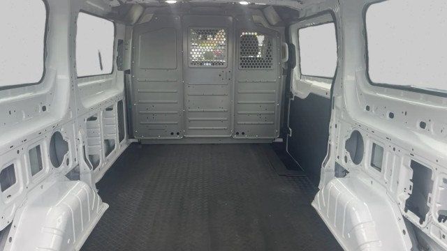2025 Ford Transit Cargo Van  - 23055992 - 18