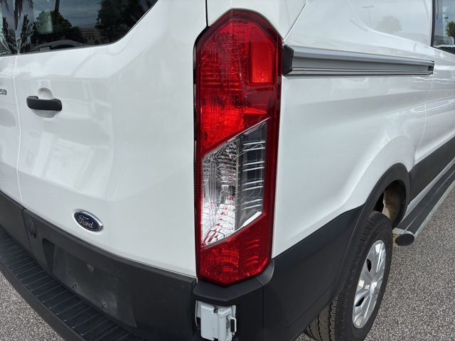 2025 Ford Transit Cargo Van Base - 23025103 - 12