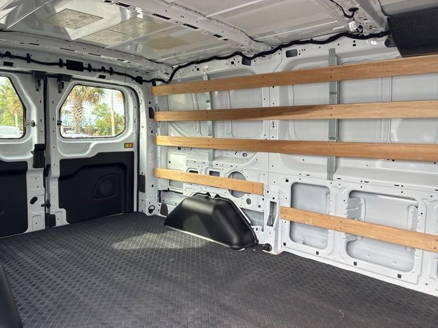 2025 Ford Transit Cargo Van Base - 23025103 - 19