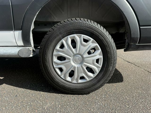 2025 Ford Transit Cargo Van T-250 130" Low Rf 9070 GVWR RWD - 23082225 - 7