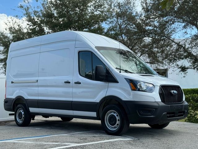 2025 Ford Transit Cargo Van T-250 148" Hi Rf 9070 GVWR RWD - 22986084 - 1