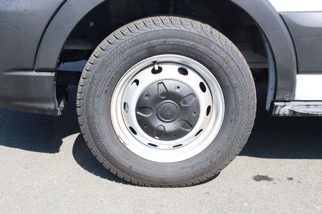 2025 Ford Transit Cargo Van T-250 148" Med Rf 9070 GVWR RWD - 23033883 - 8