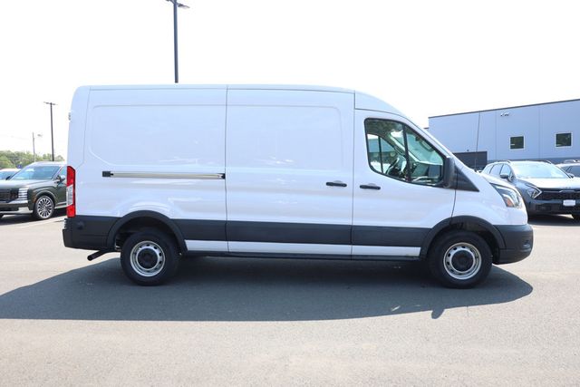 2025 Ford Transit Cargo Van T-250 148'' Med Rf 9070 GVWR RWD w/ Cargo Upfit - 23047931 - 5