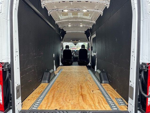 2025 Ford Transit Cargo Van T-350 148" EL Hi Rf 9500 GVWR RWD - 22973812 - 21