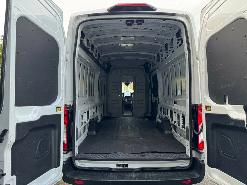 2025 Ford Transit Cargo Van T-350 148" EL Hi Rf 9500 GVWR RWD - 23061634 - 9