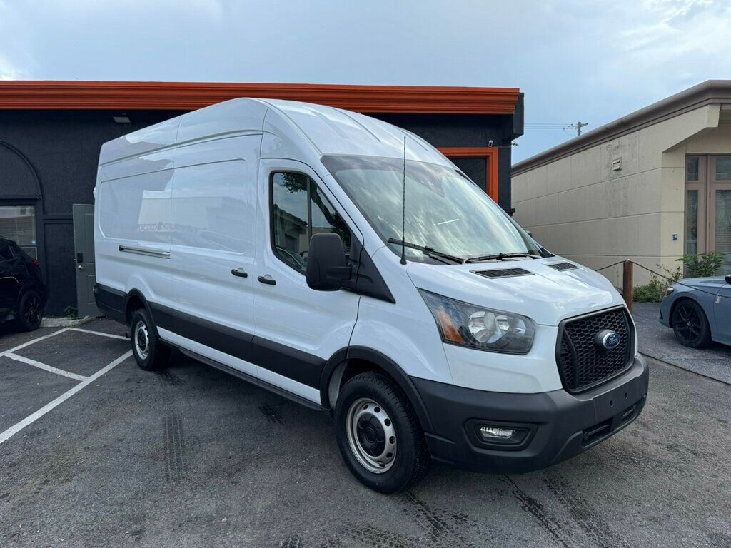 2025 Ford Transit Cargo Van T-350 148" EL Hi Rf 9500 GVWR RWD - 23061634 - 1