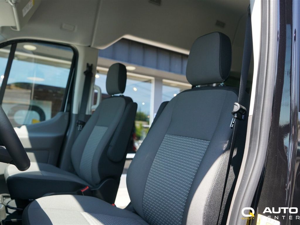 2025 Ford Transit Passenger Wagon  - 23052861 - 17