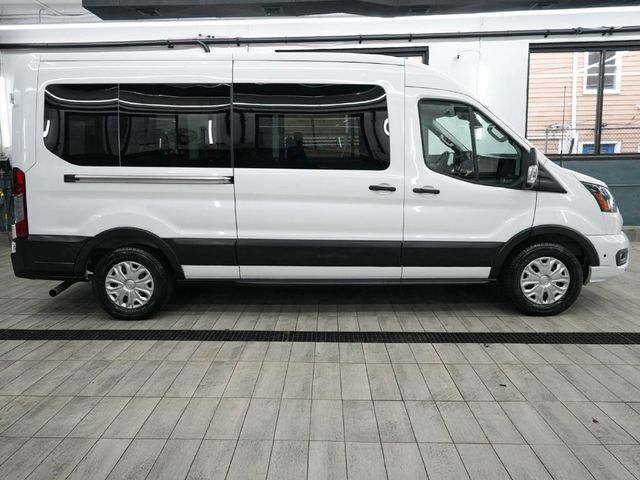 2025 Ford Transit Passenger Wagon XL - 23077382 - 4