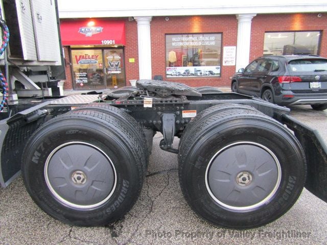 2025 Freightliner Cascadia 126  - 22959779 - 9