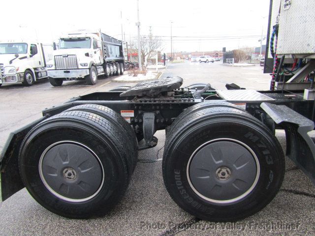 2025 Freightliner Cascadia 126  - 22959779 - 6