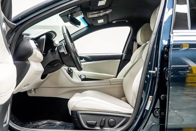 2025 Genesis G70 2.5T AWD - 22985685 - 36