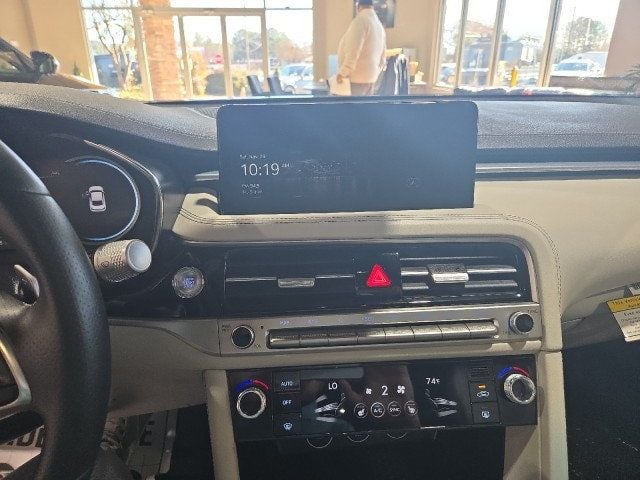 2025 Genesis G70 2.5T RWD - 22952987 - 16