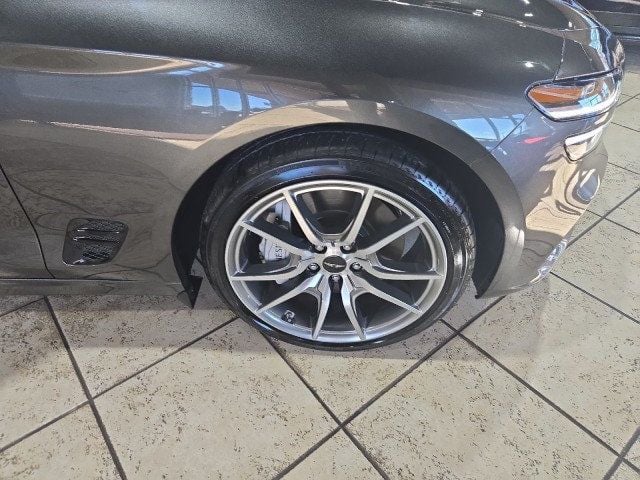 2025 Genesis G70 2.5T RWD - 22952987 - 21