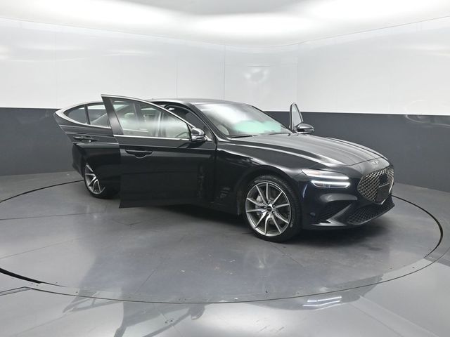 2025 Genesis G70 2.5T RWD - 23060729 - 34