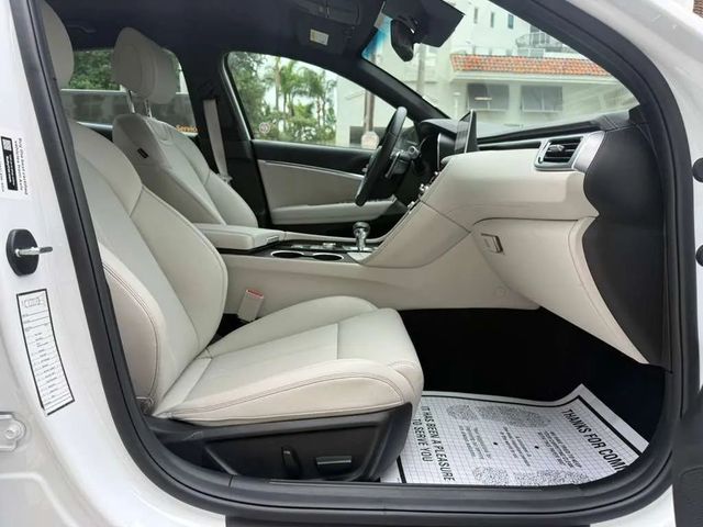 2025 Genesis G70 2.5T Standard Sedan 4D - 22975060 - 12