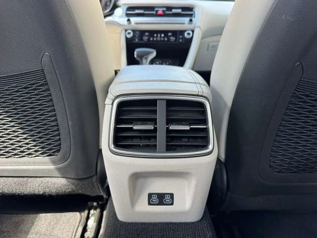 2025 Genesis G70 2.5T Standard Sedan 4D - 23004438 - 20