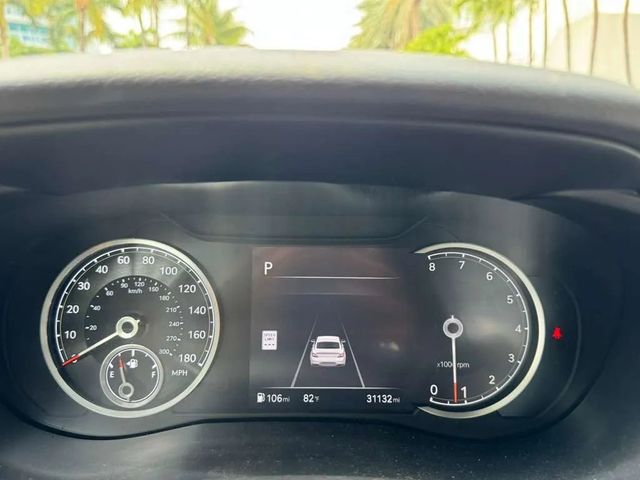 2025 Genesis G70 2.5T Standard Sedan 4D - 23008560 - 35