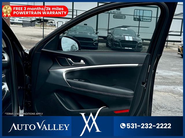 2025 Genesis G70 2.5T Standard Sedan 4D - 23012772 - 15