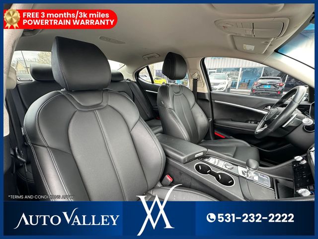 2025 Genesis G70 2.5T Standard Sedan 4D - 23012772 - 17
