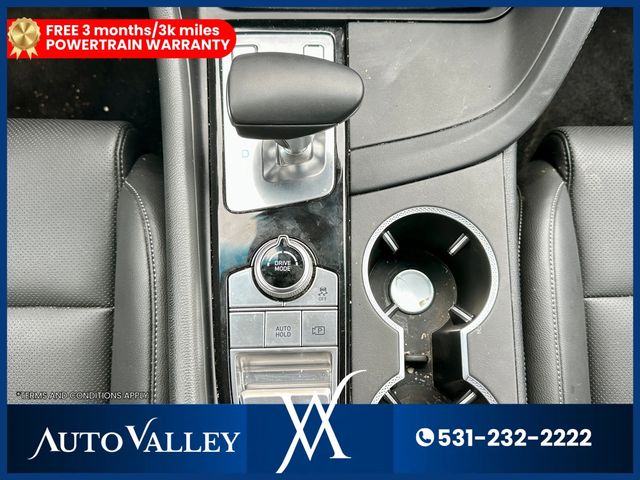 2025 Genesis G70 2.5T Standard Sedan 4D - 23012772 - 33