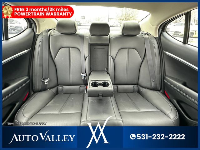 2025 Genesis G70 2.5T Standard Sedan 4D - 23012772 - 36